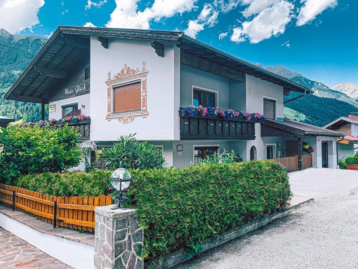Haus Glueck Stubaital Neustift im Stubaital Zewnętrze zdjęcie