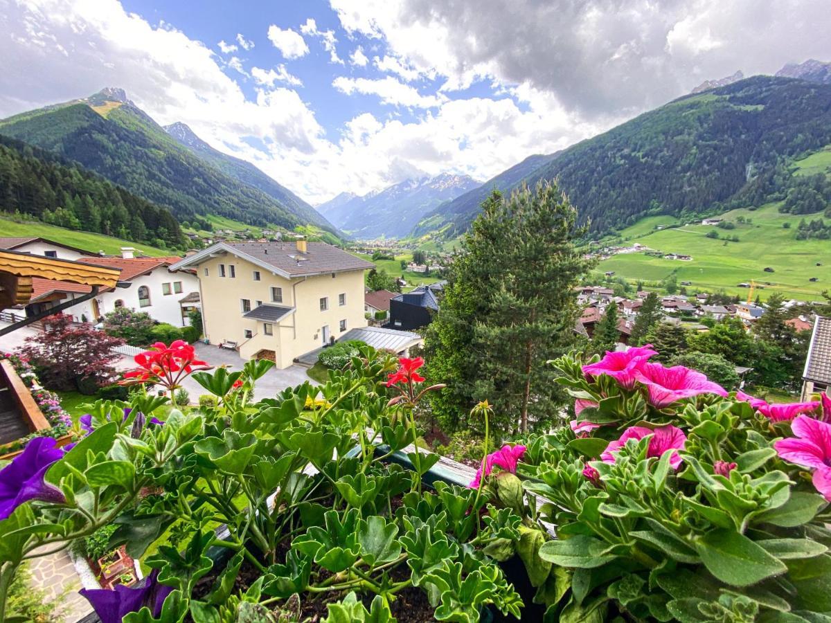 Haus Glueck Stubaital Neustift im Stubaital Zewnętrze zdjęcie